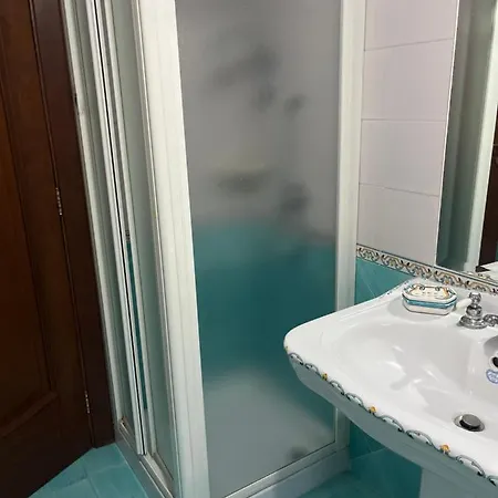 Ocean Bed & Breakfast *